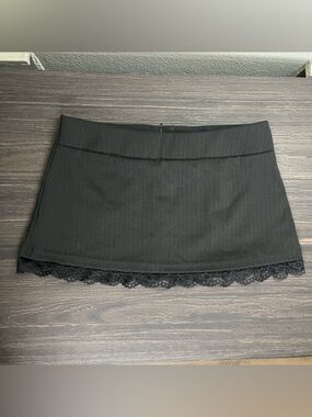 K-mode Black Lace-Hem Mini Skirt Goth Rock Grunge Summer Schoolgirl Business